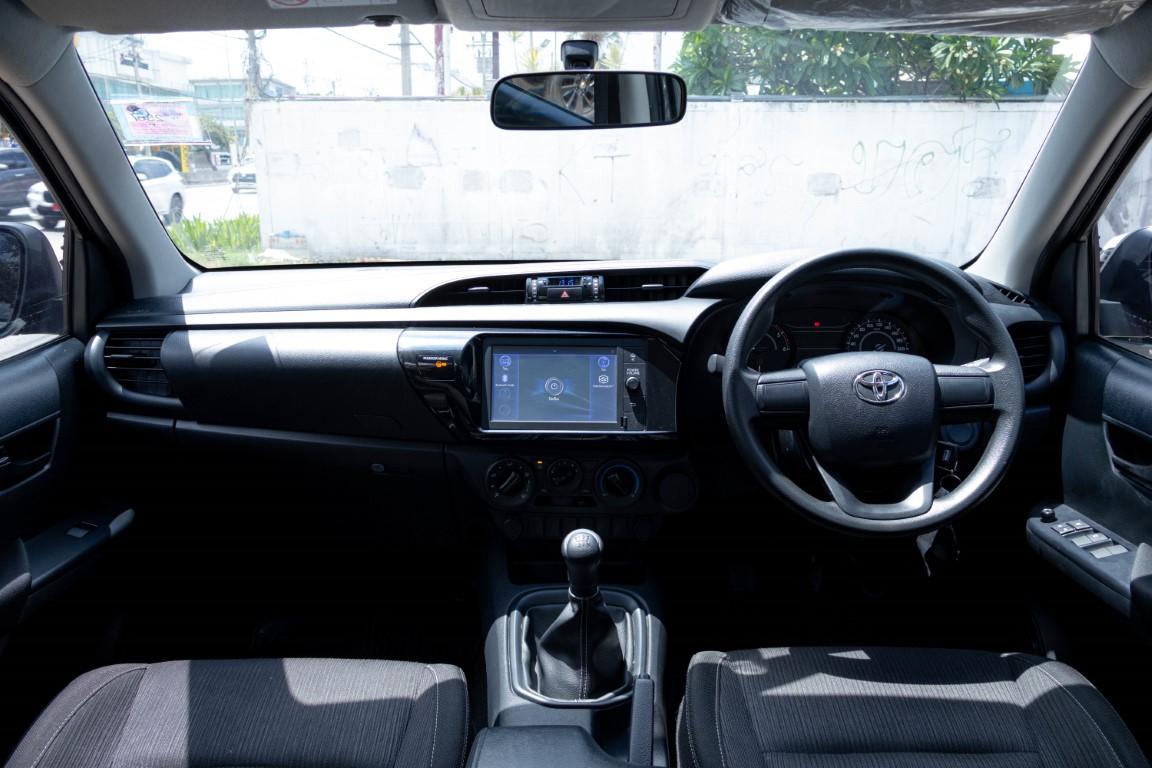 Toyota Hilux Revo Doublecab 2.4 Entry Z Edtion M/T 2023 *RK1934*